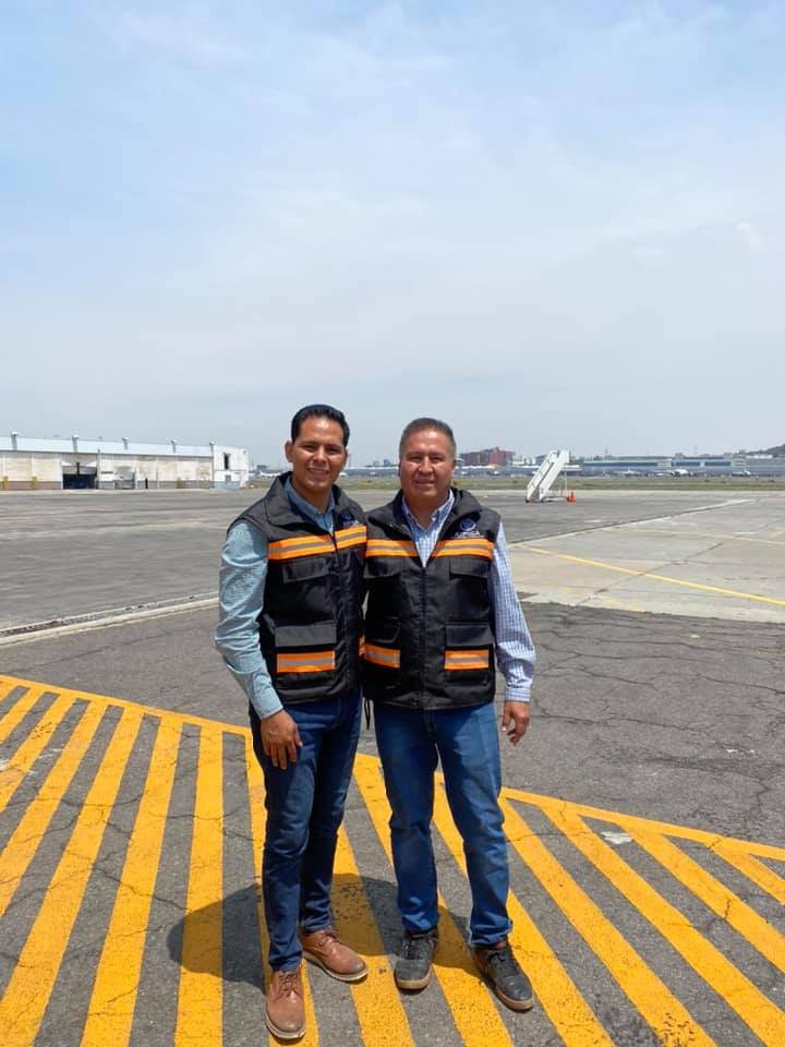 Equipo de AIPISA trabajando en una obra