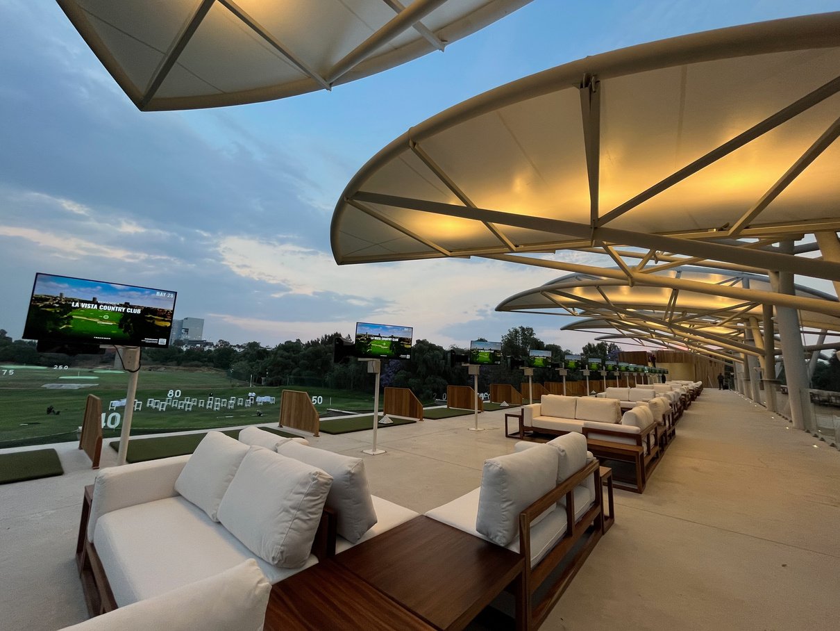 Terraza panorámica de La Vista Country Club